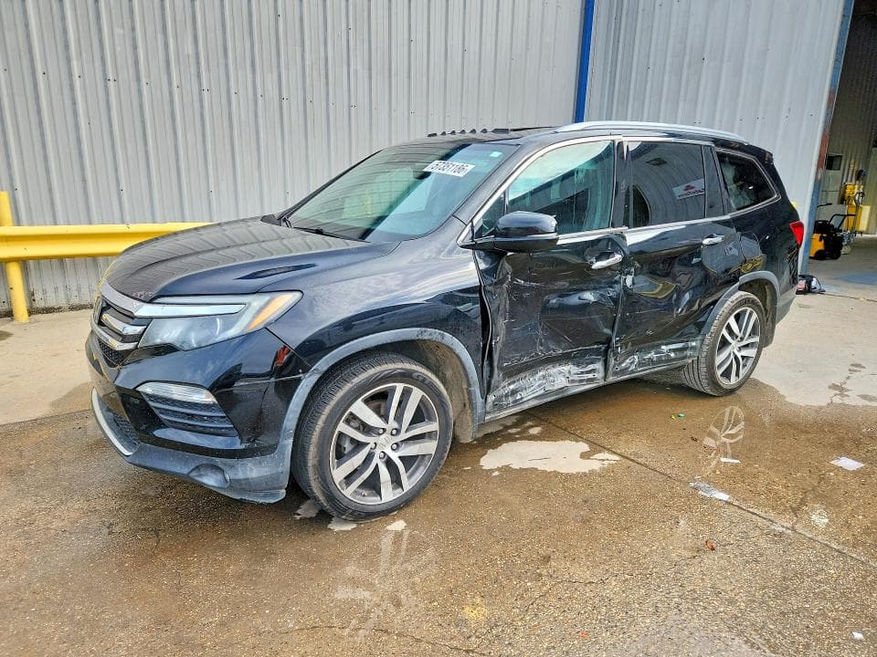 2018 HONDA PILOT TOURING - 1