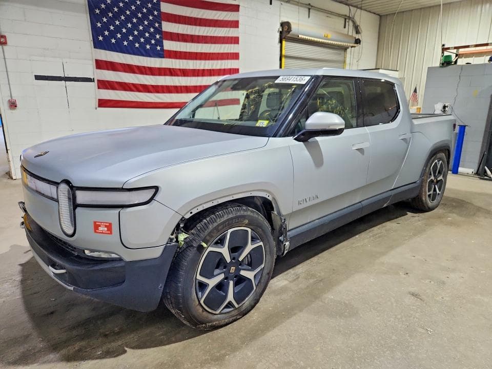 2024 RIVIAN R1T ADVENTURE