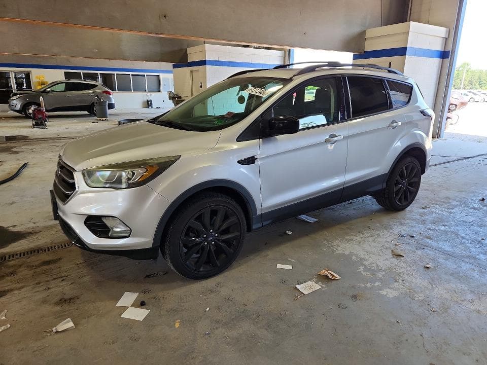 2017 FORD ESCAPE SE - 1