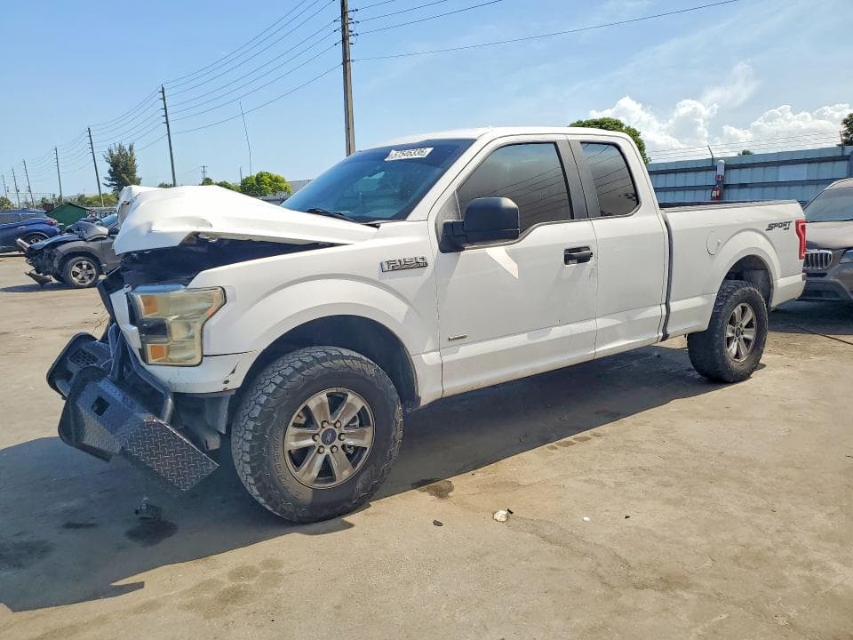 2017 FORD F150 SUPER CAB - 1