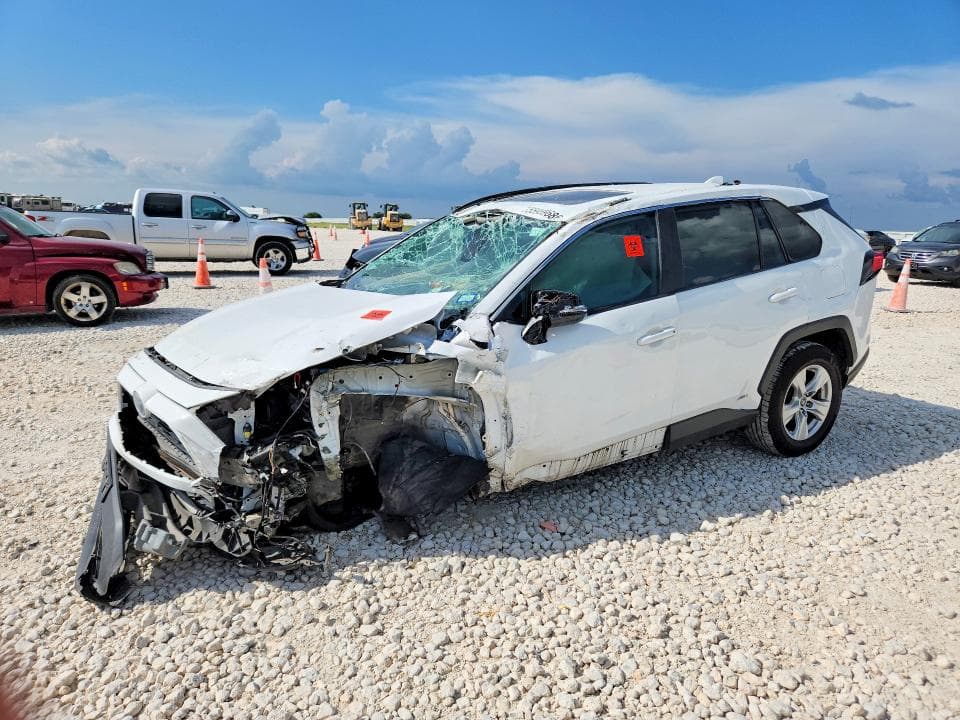 2021 TOYOTA RAV4 HYBRID XLE - 1