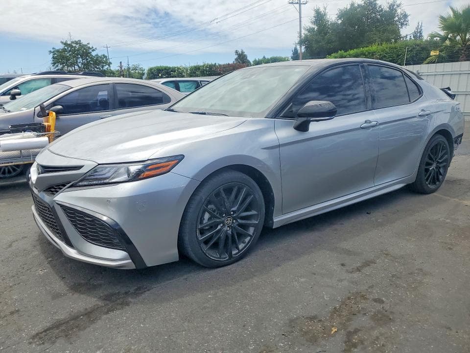 2023 TOYOTA CAMRY XSE V6 - 1