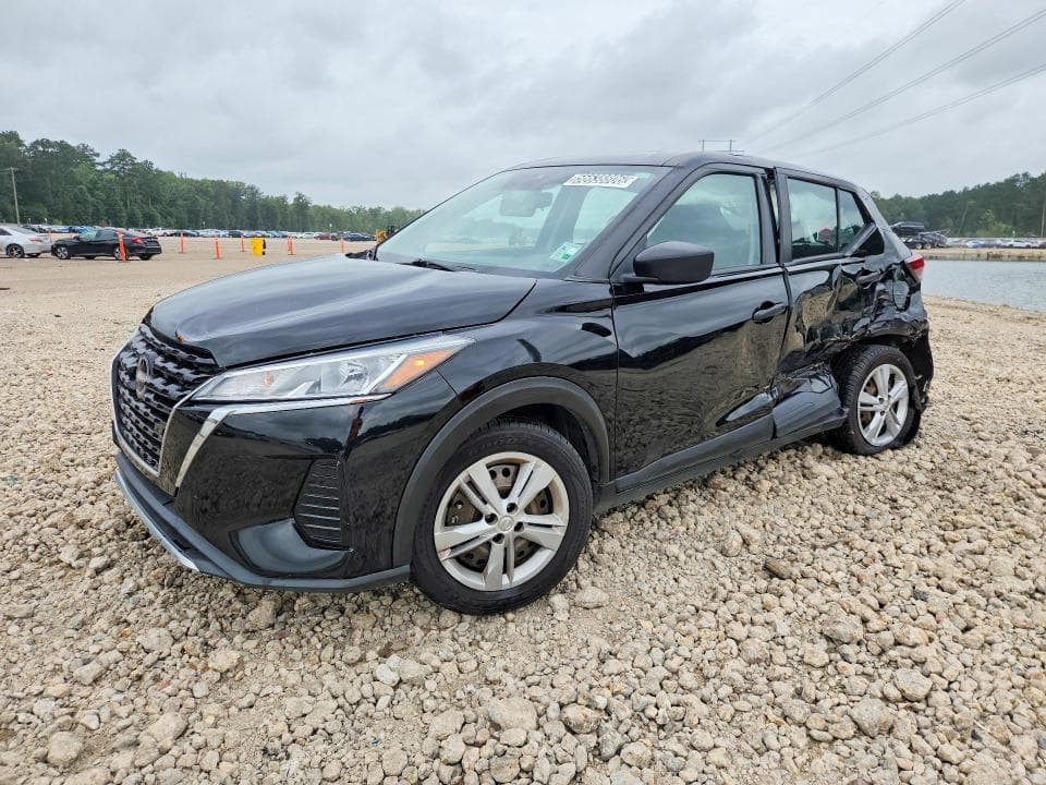 2023 NISSAN KICKS S
