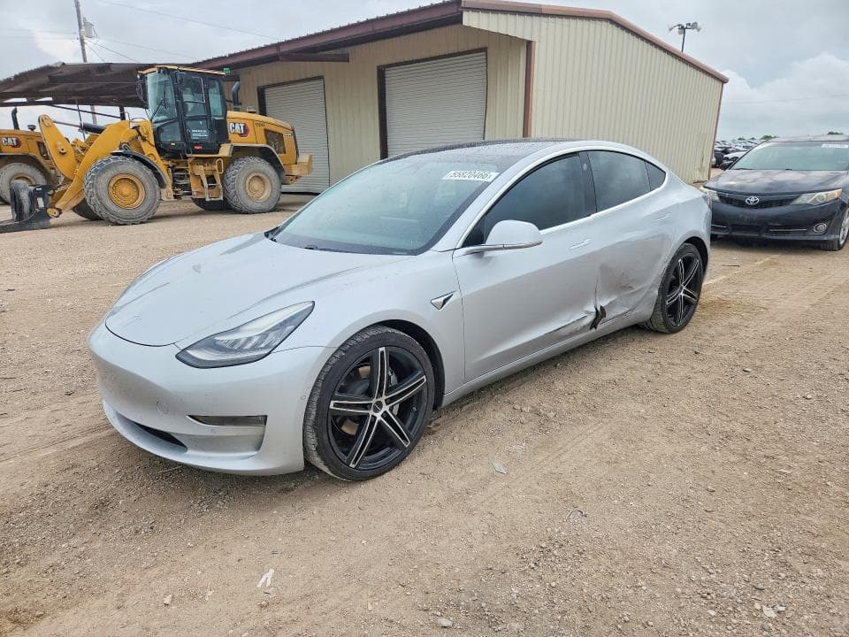 2018 TESLA MODEL 3 - 1