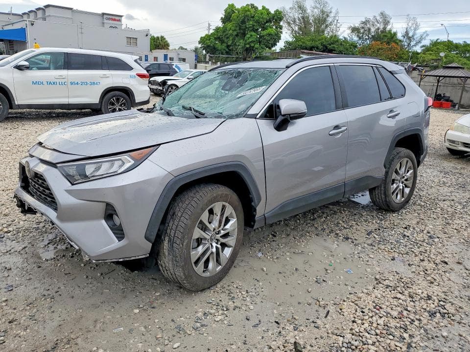 2020 TOYOTA RAV4 XLE PREMIUM - 1