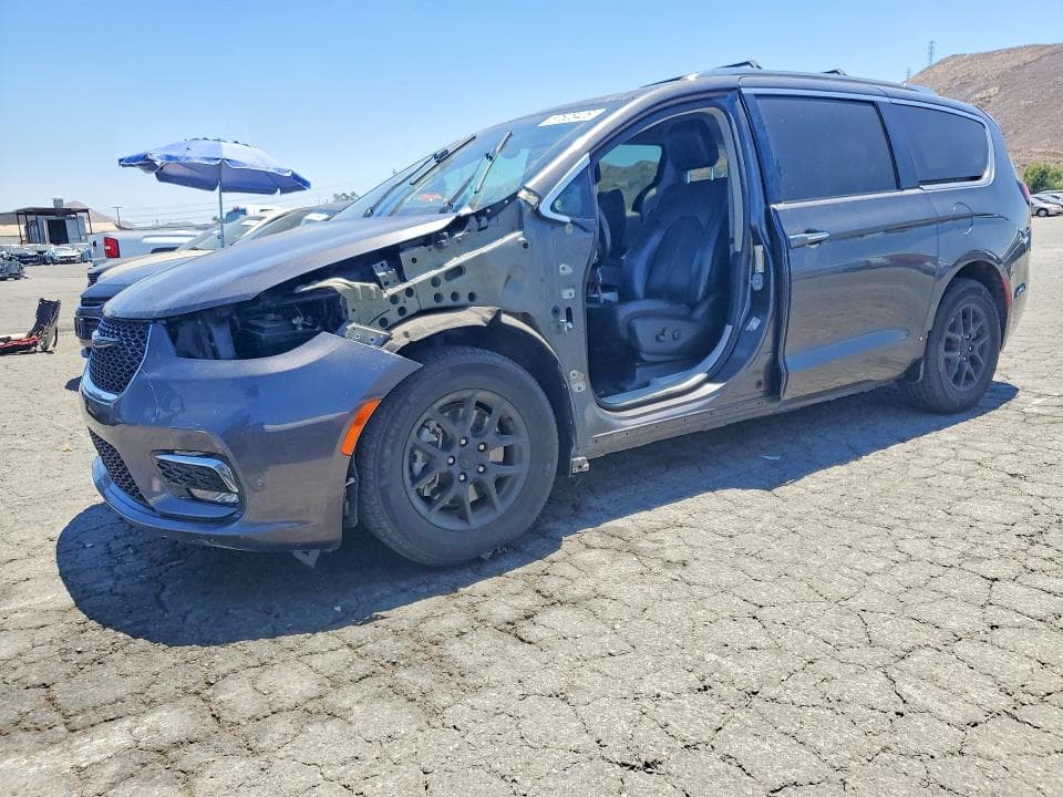 2021 CHRYSLER PACIFICA TOURING L