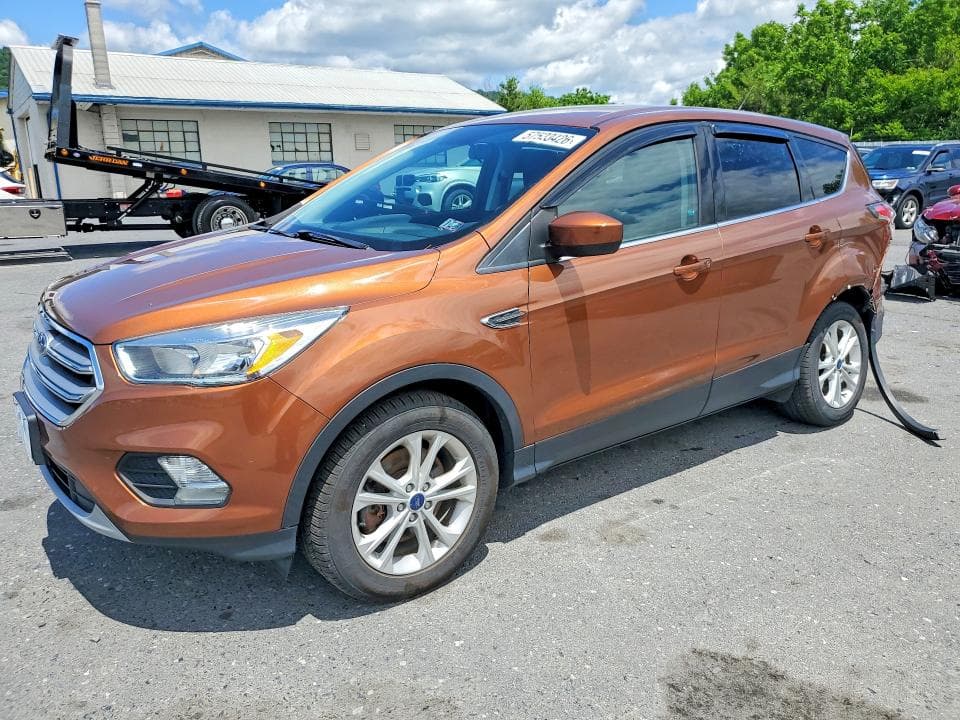 2017 FORD ESCAPE SE - 1