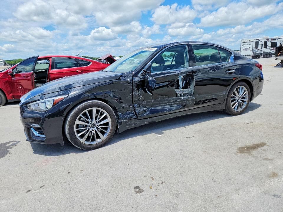 2022 INFINITI Q50 LUXE - 1