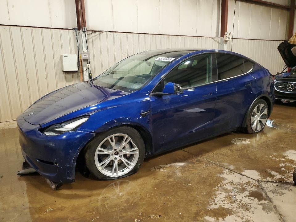 2023 TESLA MODEL Y - 1