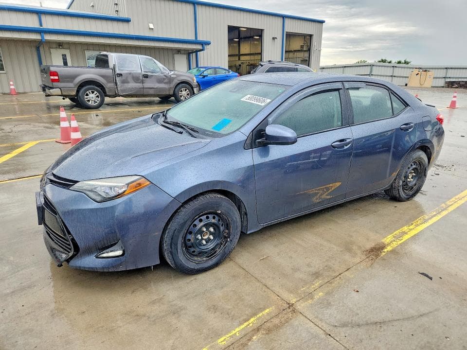 2017 TOYOTA COROLLA LE - 1