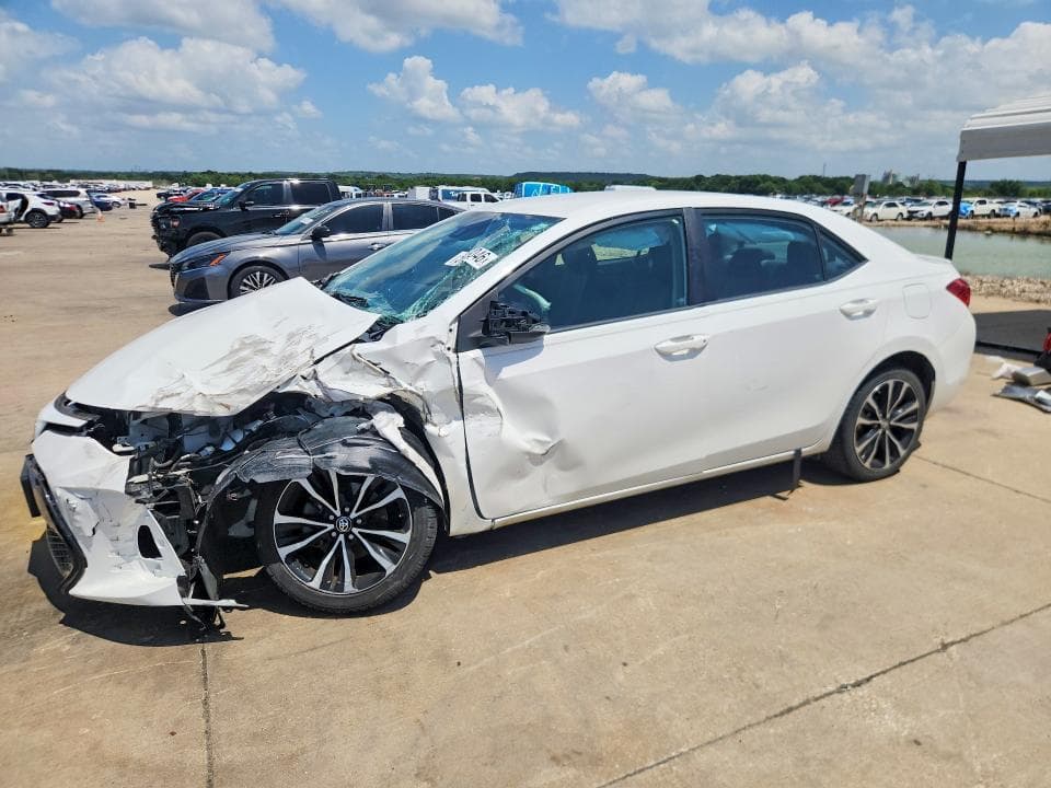 2017 TOYOTA COROLLA SE SE - 1