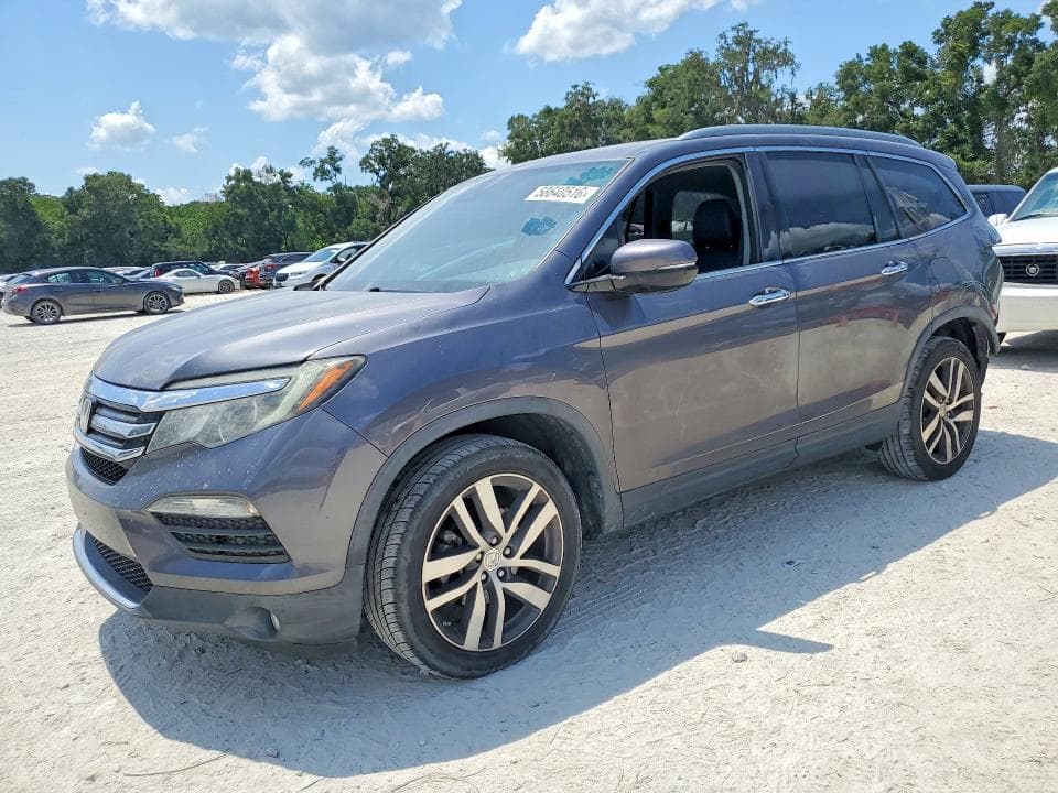 2017 HONDA PILOT TOURING - 1