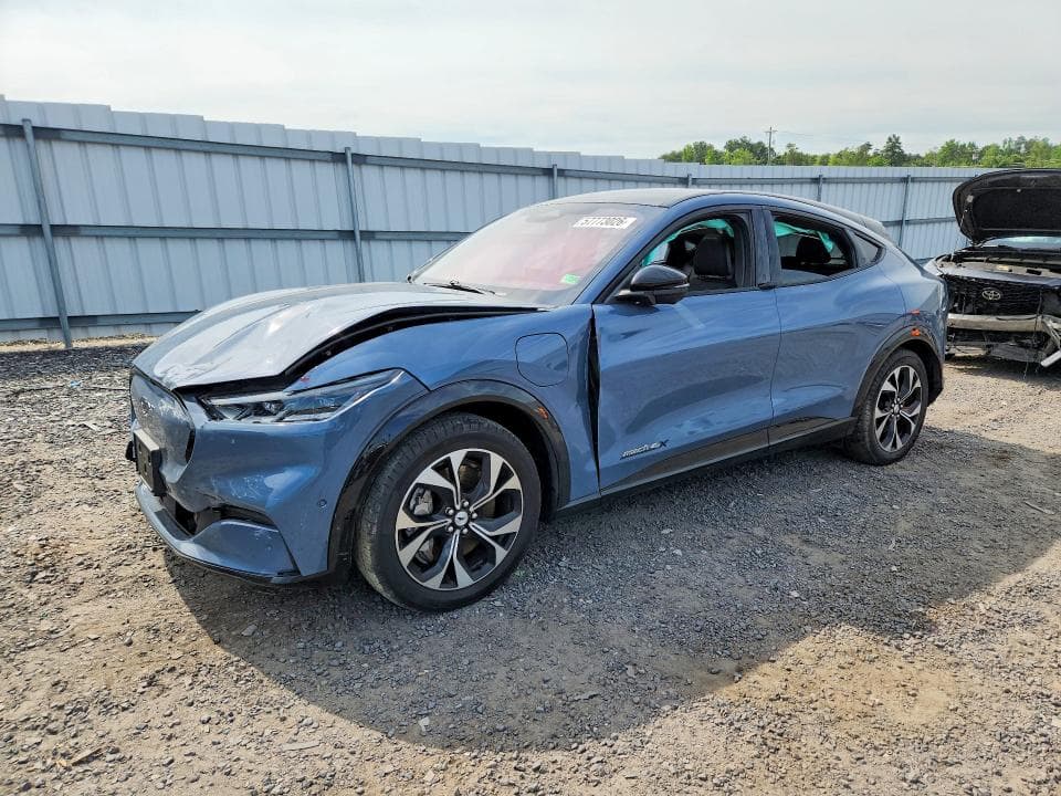 2023 FORD MUSTANG MACH-E PREMIUM - 1