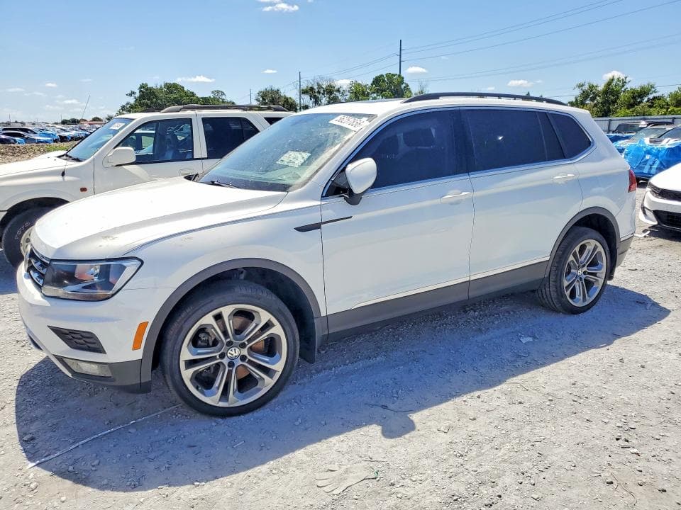 2018 VOLKSWAGEN TIGUAN SE - 1