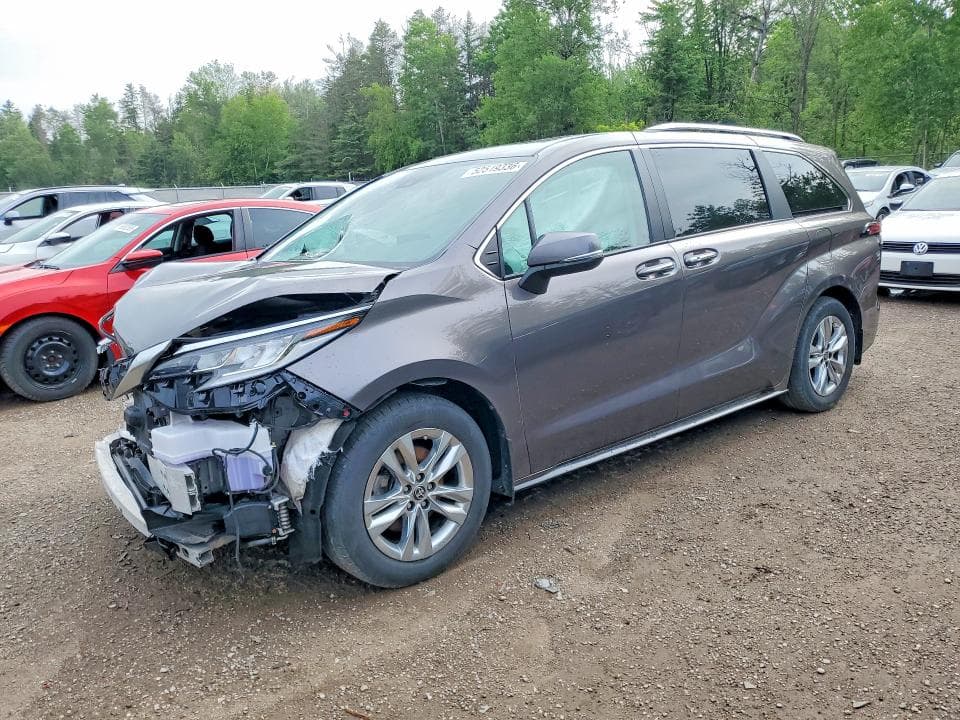 2022 TOYOTA SIENNA LE LE - 1