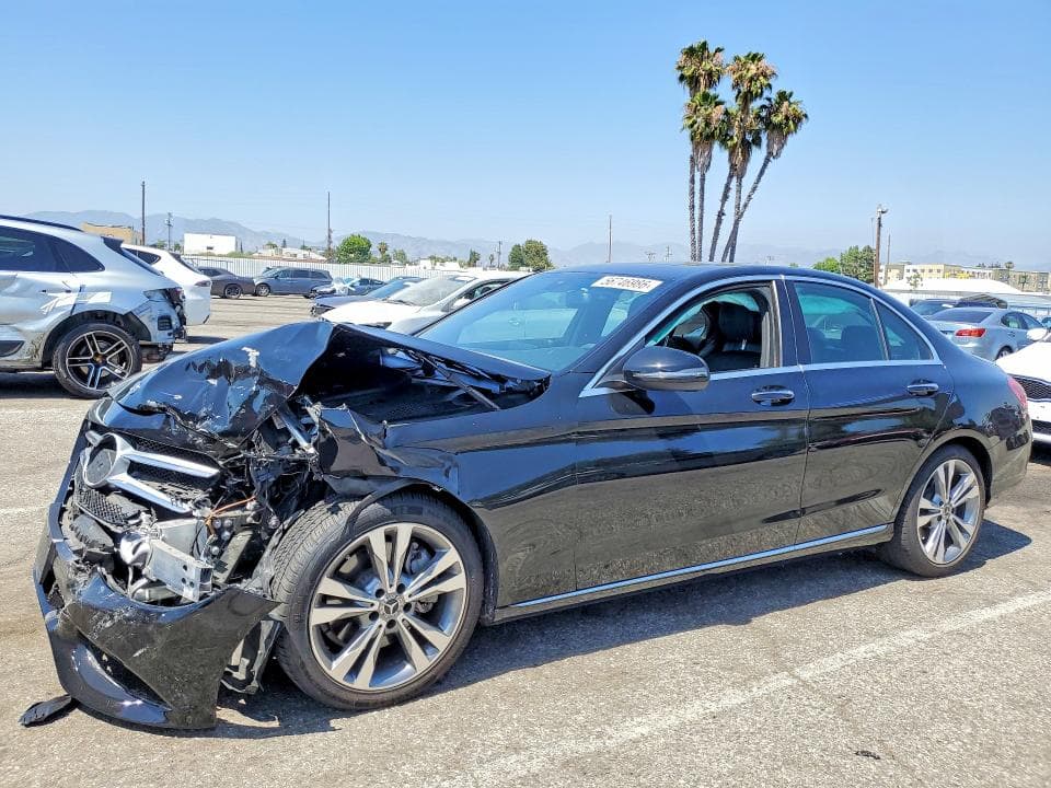 2018 MERCEDES-BENZ C 300 - 1