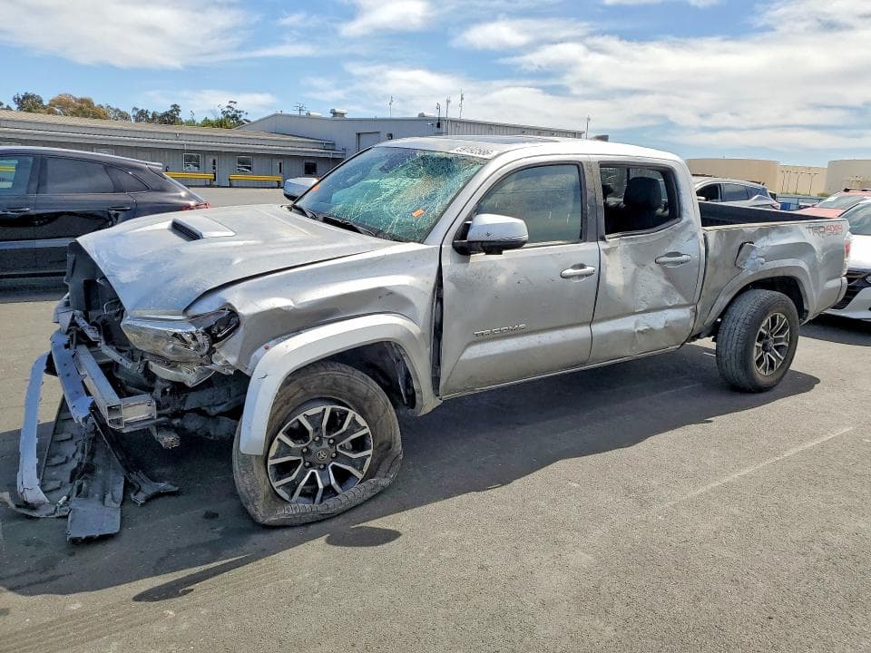 2023 TOYOTA TACOMA TRD SPORT - 1