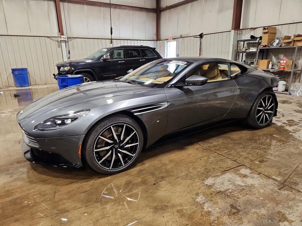 2017 ASTON MARTIN DB11 - 1