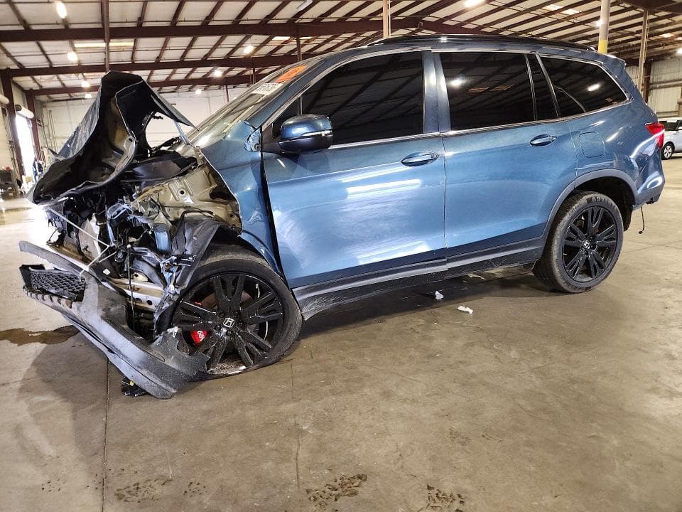 2022 HONDA PILOT SE - 1