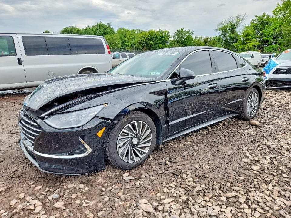 2022 HYUNDAI SONATA HYBRID LIMITED - 1