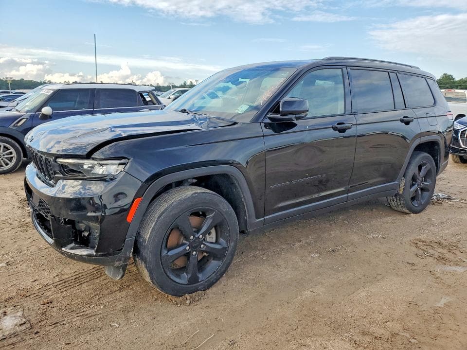 2022 JEEP GRAND CHEROKEE L LAREDO - 1