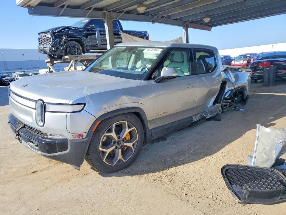 2023 RIVIAN R1T ADVENTURE - 1