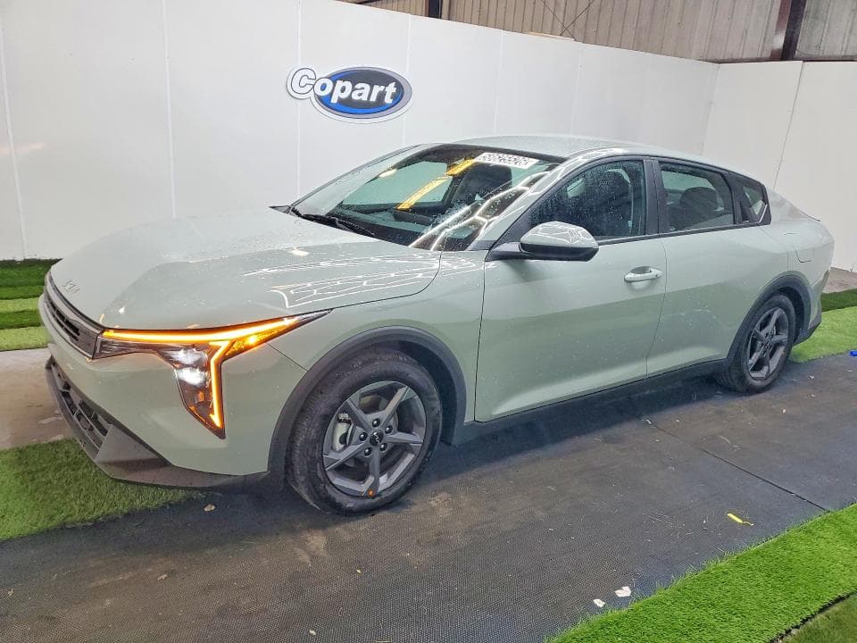 2026 KIA K4 LXS - 1