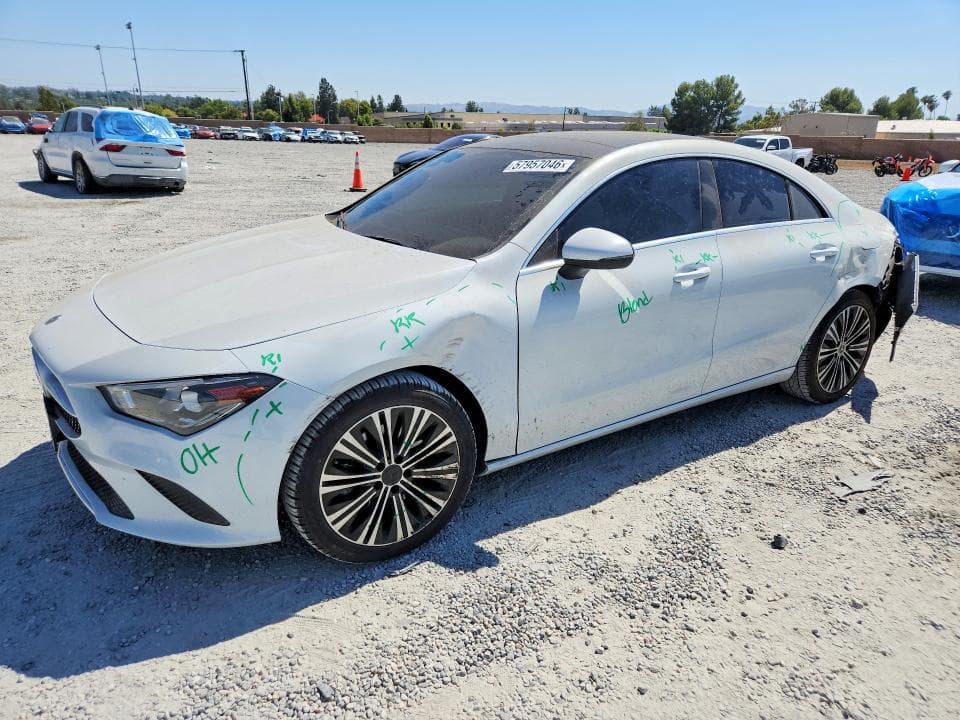 2021 MERCEDES-BENZ CLA 250 - 1