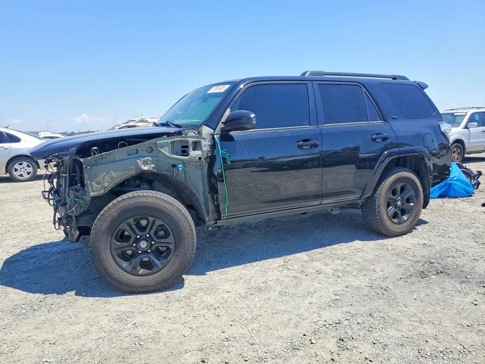 2021 TOYOTA 4RUNNER SR5 - 1