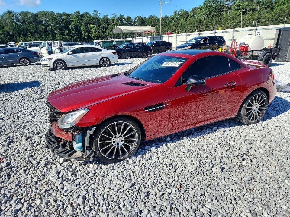 2017 MERCEDES-BENZ SLC 300 - 1