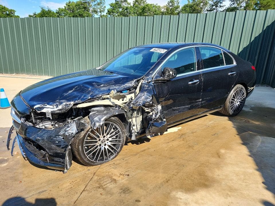 2026 MERCEDES-BENZ C 300 - 1