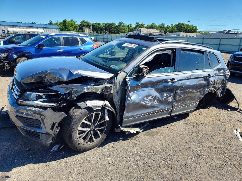 2019 VOLKSWAGEN TIGUAN SE - 1