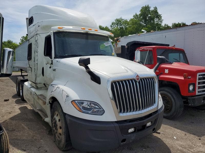 2022 INTERNATIONAL LT625 - SEMI TRUCK