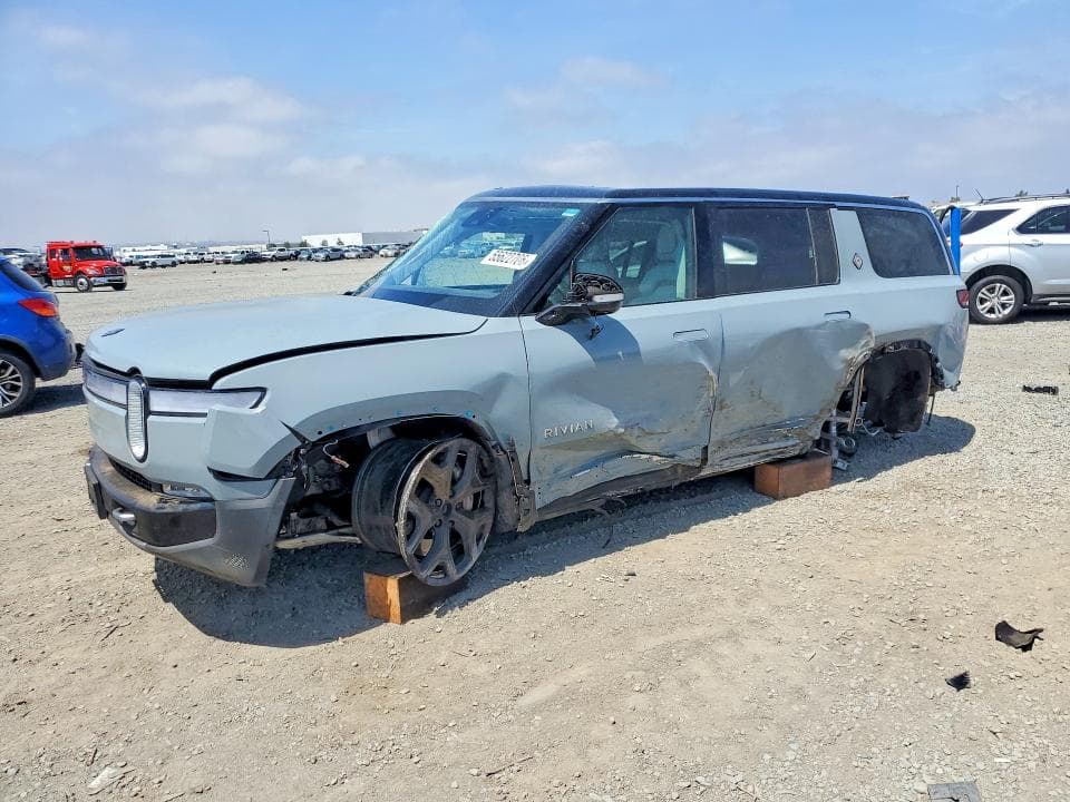2024 RIVIAN R1S ADVENTURE - 1