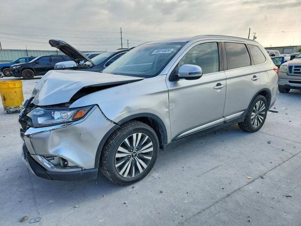 2020 MITSUBISHI OUTLANDER SE