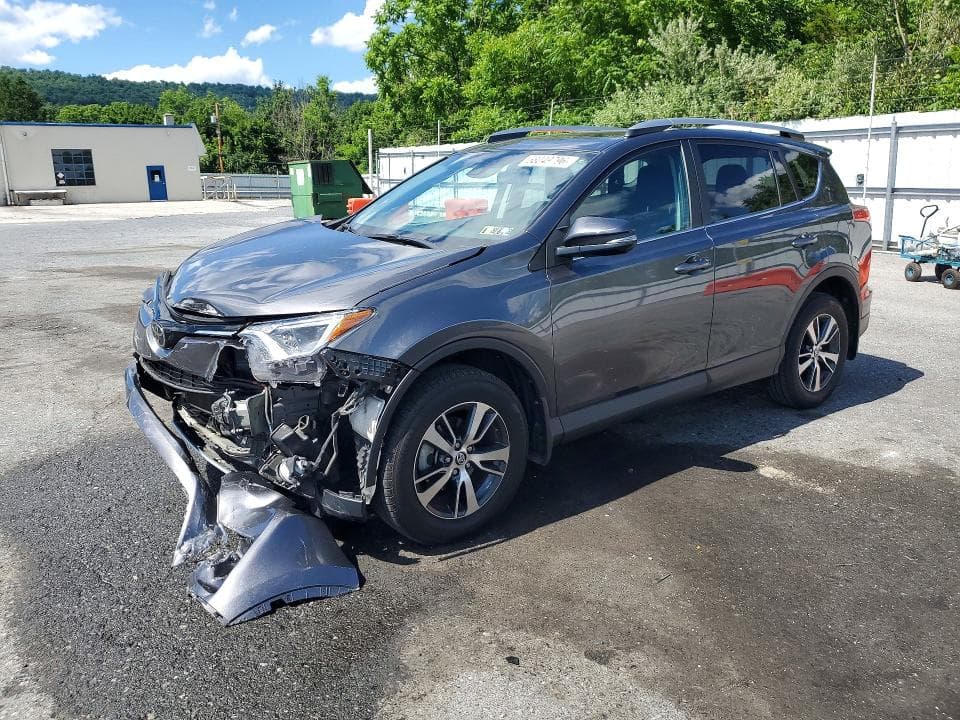 2018 TOYOTA RAV4 XLE - 1