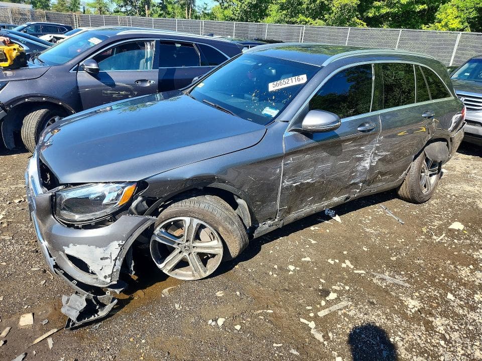 2018 MERCEDES-BENZ GLC 300 - 1