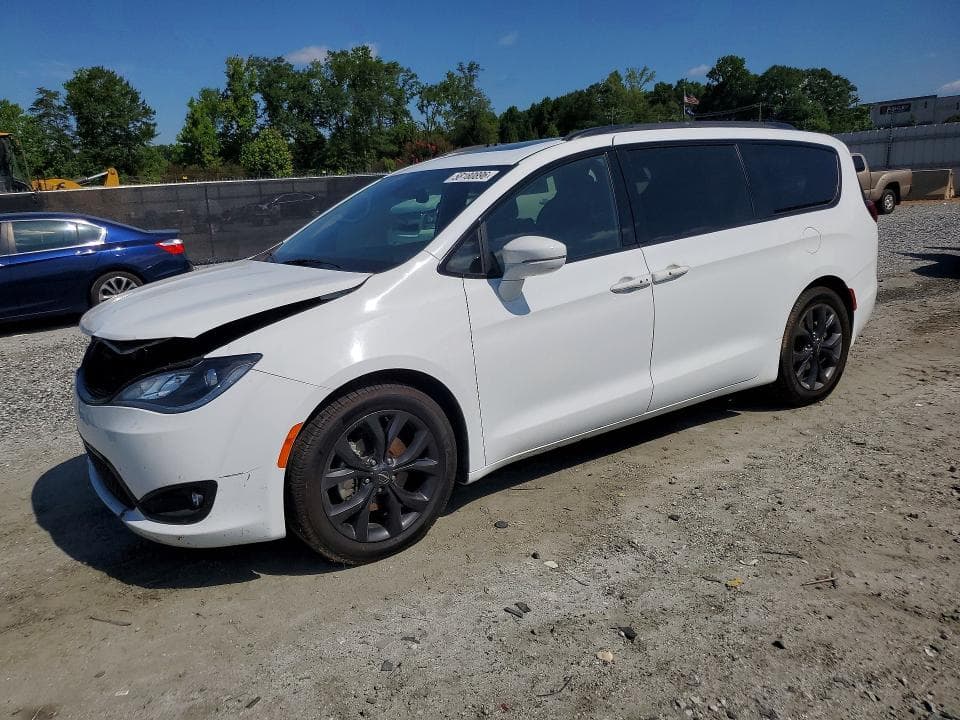 2020 CHRYSLER PACIFICA LIMITED - 1