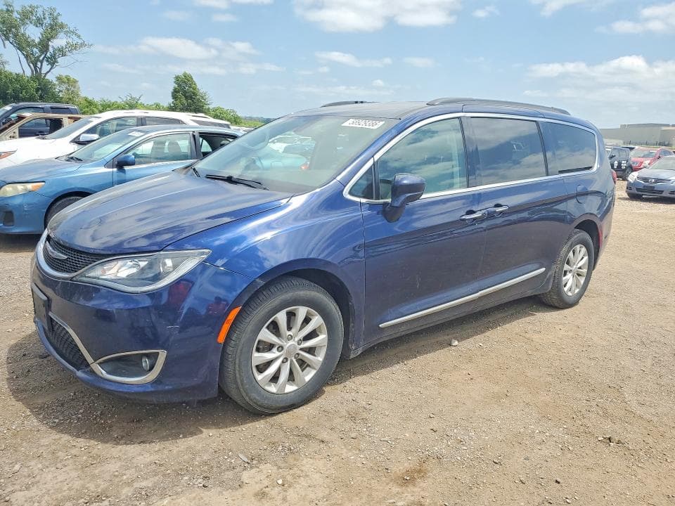 2017 CHRYSLER PACIFICA TOURING L - 1