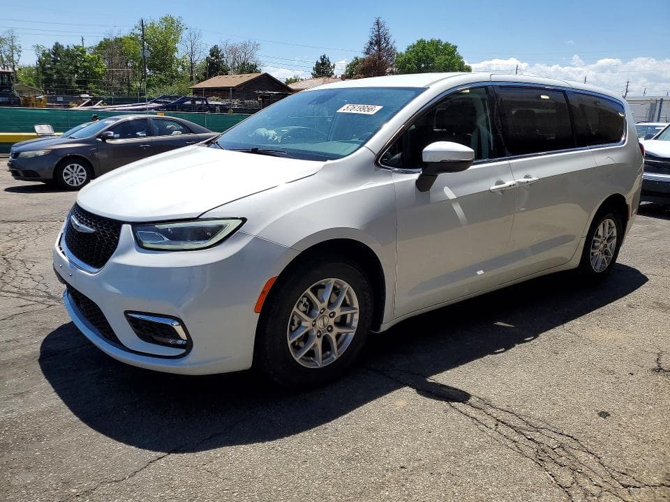 2023 CHRYSLER PACIFICA TOURING L - 1