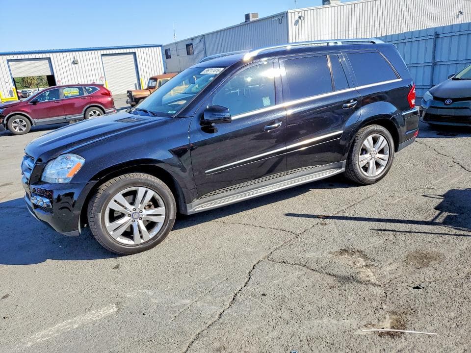 2011 MERCEDES-BENZ GL 450 4MATIC - 1