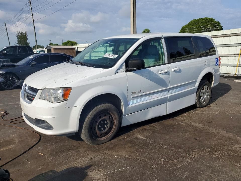 2017 DODGE GRAND CARAVAN SE - 1