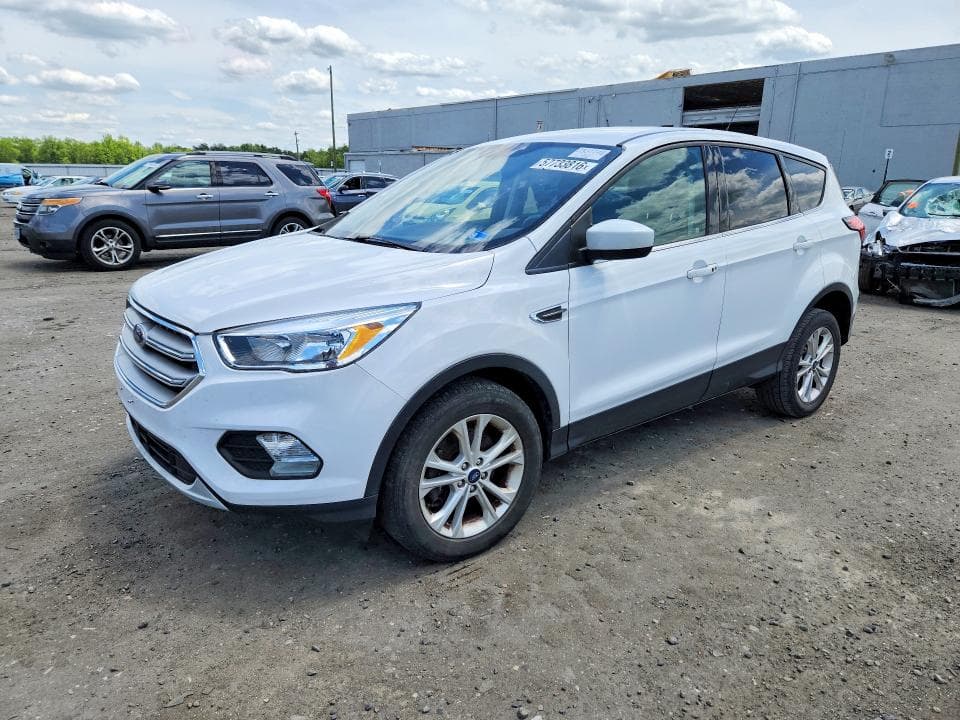 2019 FORD ESCAPE SE SE - 1