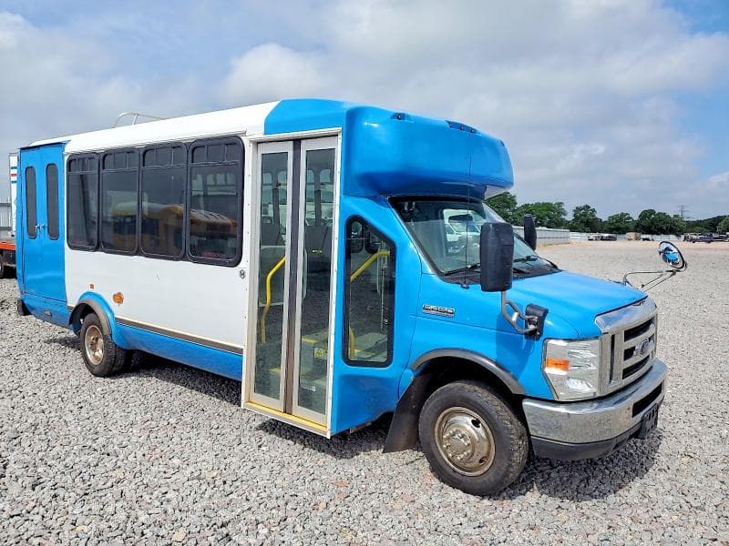 2019 FORD ECONOLINE E450 SUPER DUTY CUTAWAY VAN - 1