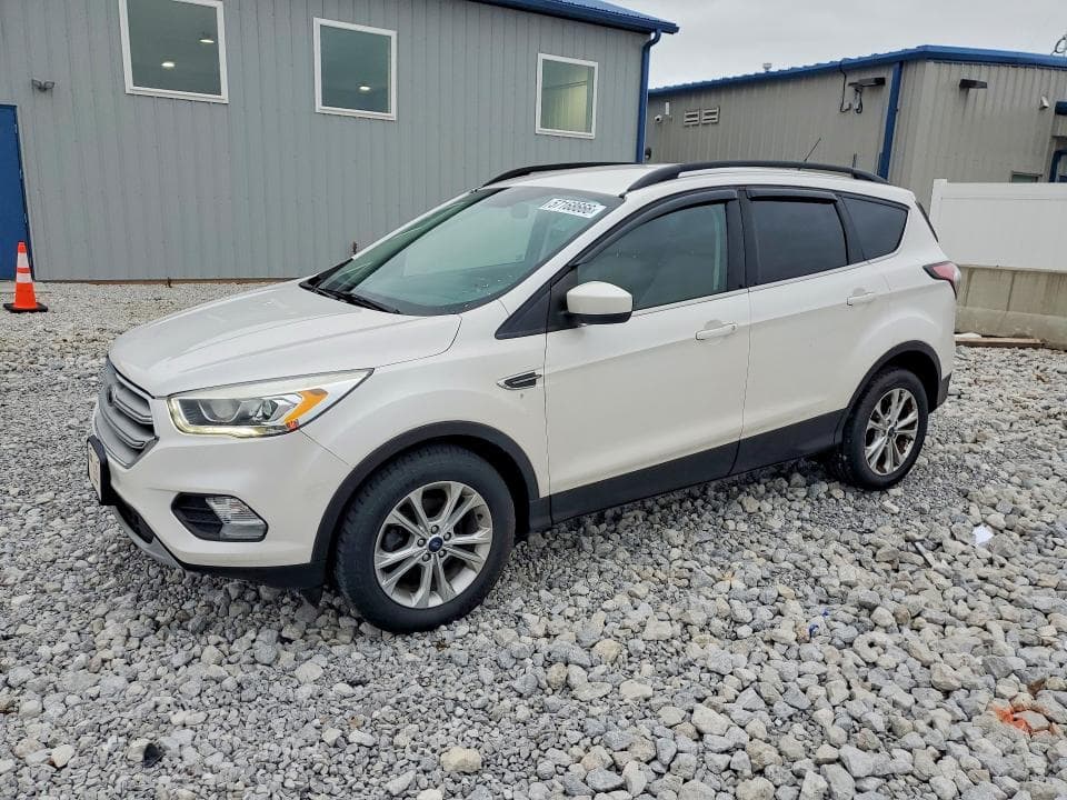 2017 FORD ESCAPE SE SE - 1