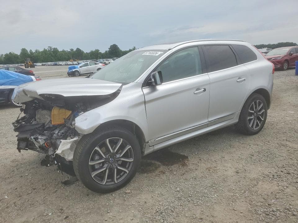 2017 VOLVO XC60 T6 DYNAMIC - 1