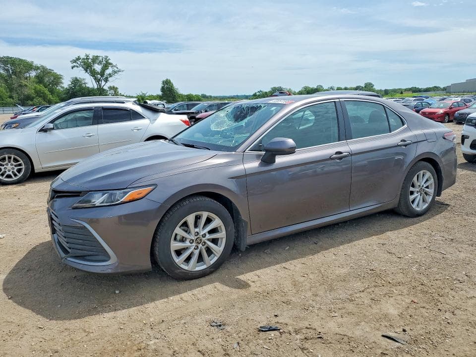 2022 TOYOTA CAMRY LE LE - 1
