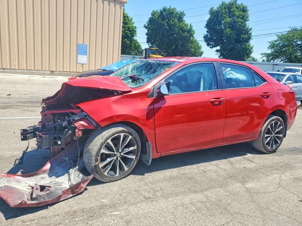 2017 TOYOTA COROLLA SE - 1