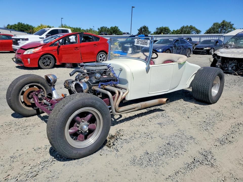 1927 FORD A - 1