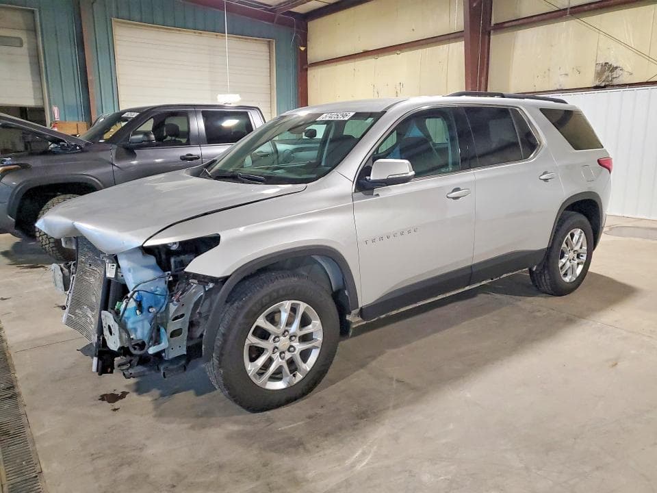 2021 CHEVROLET TRAVERSE LT - 1